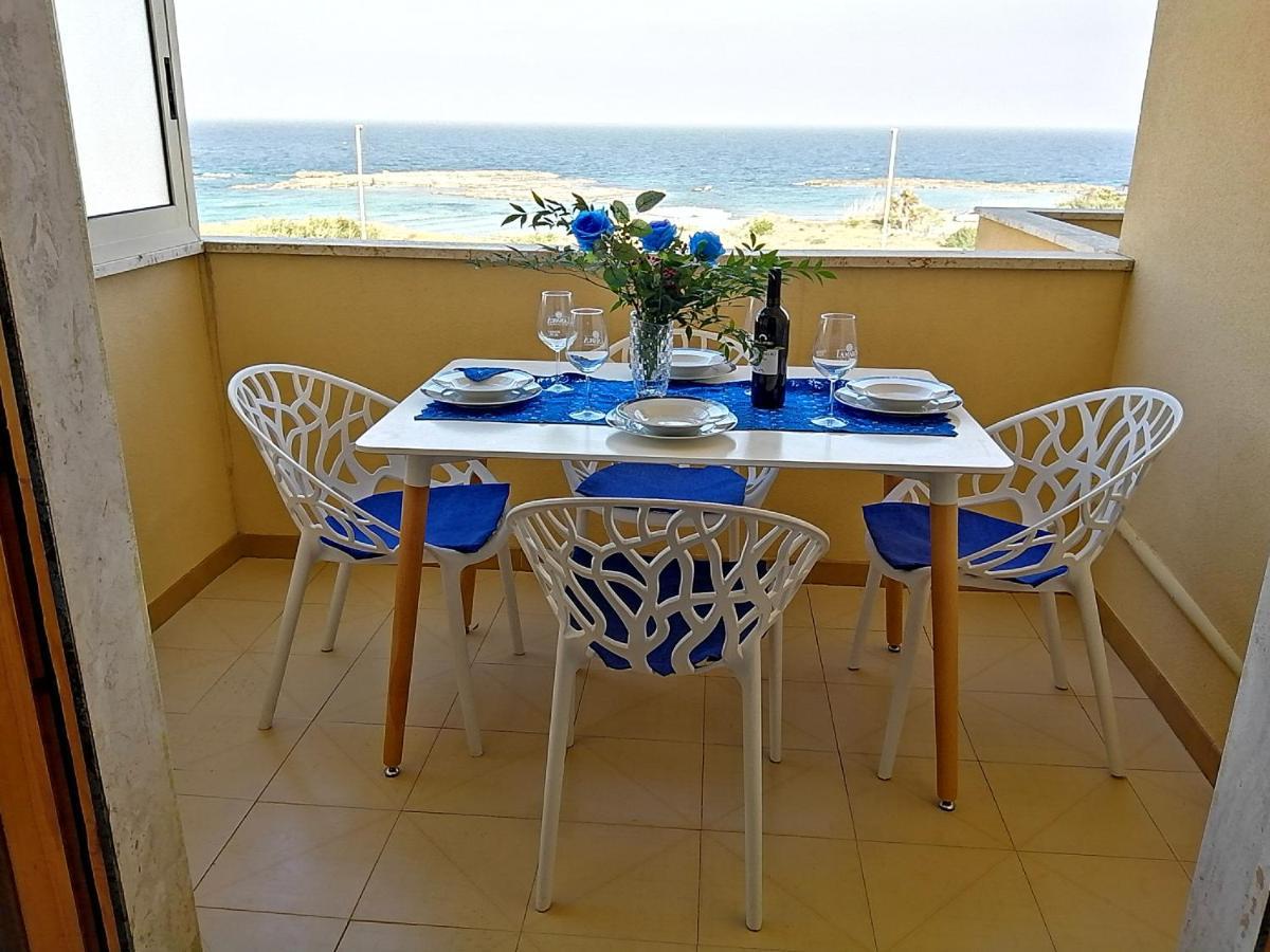 Bilocale Punta Rosa - Fronte Spiaggia Otranto Eksteriør billede