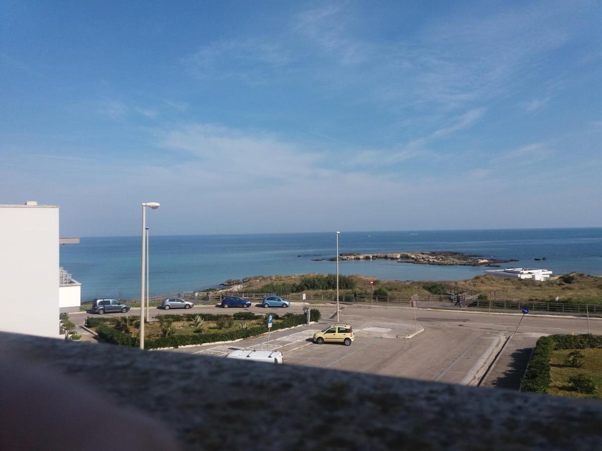 Bilocale Punta Rosa - Fronte Spiaggia Otranto Eksteriør billede